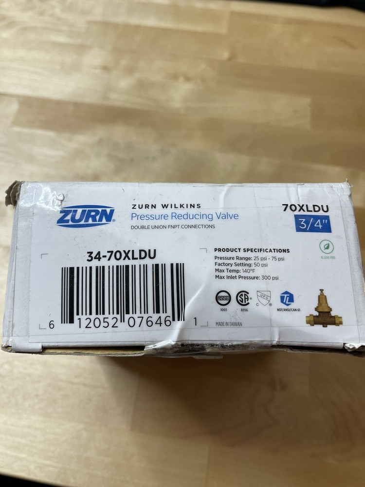 3/4in Zurn Wilkins 70XLDUC Pressure Reducing Valve Double Union