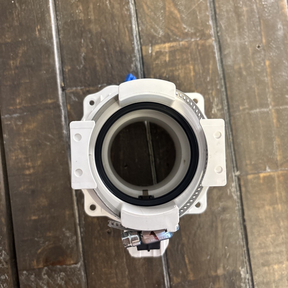 Navien 2” Common Vent Collar Kit New 30014367B