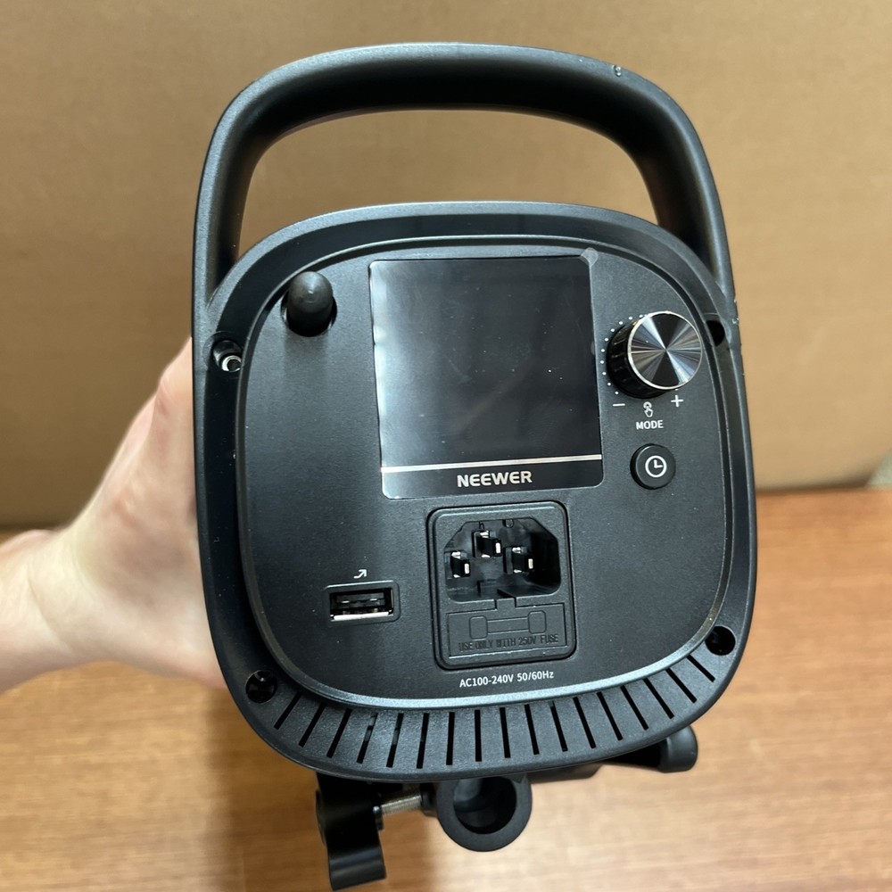 NEEWER CB60 Video Light