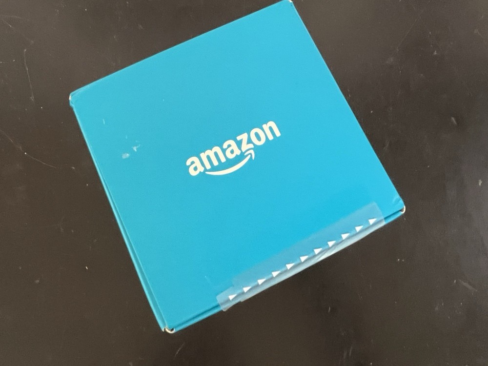 Amazon Echo Dot (3rd Generation) Smart Speaker - Charcoal - NEW & SEALED Box