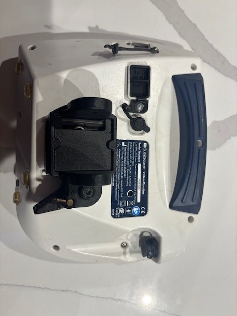 Glidescope monitor and power source