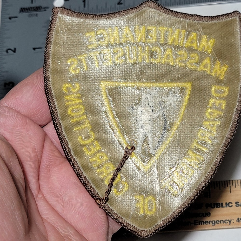 Bin1 B17 Police patch Massachusetts DOC Prison Corrections Maintenance