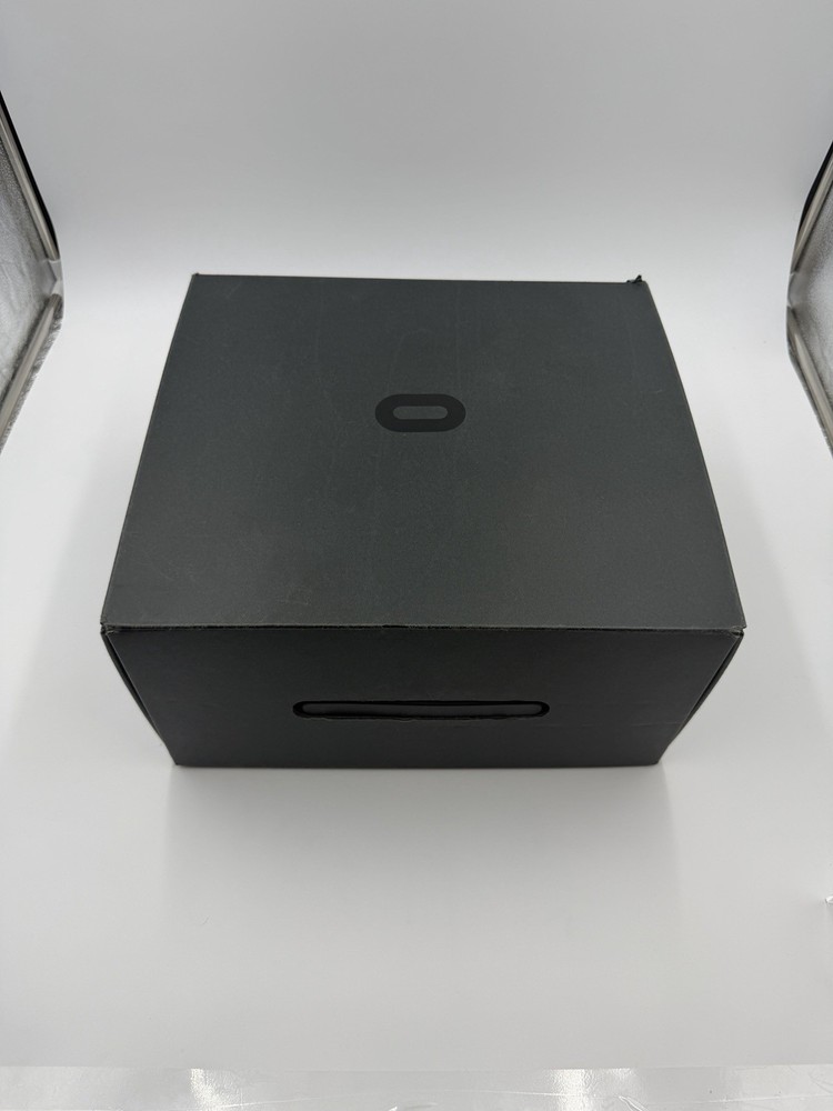 Genuine Oculus Rift S VR Headset Full Kit Controllers Cable Tested