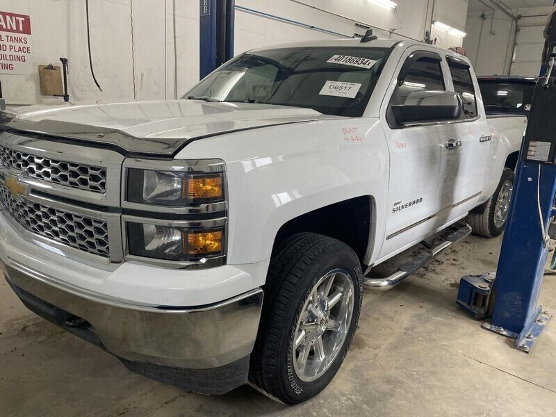 2014-2017 Chevy Silverado 1500 Pickup Engine Fuse Box