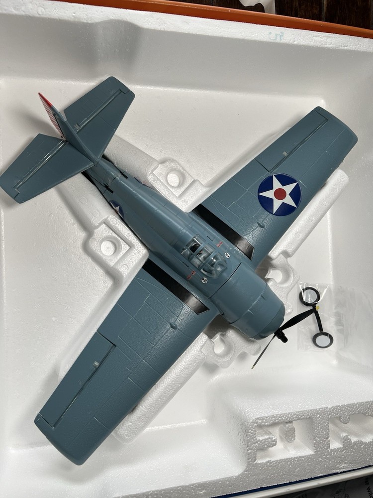 NEW UMX F4F Wildcat BNF Basic E-flite EFLU3650