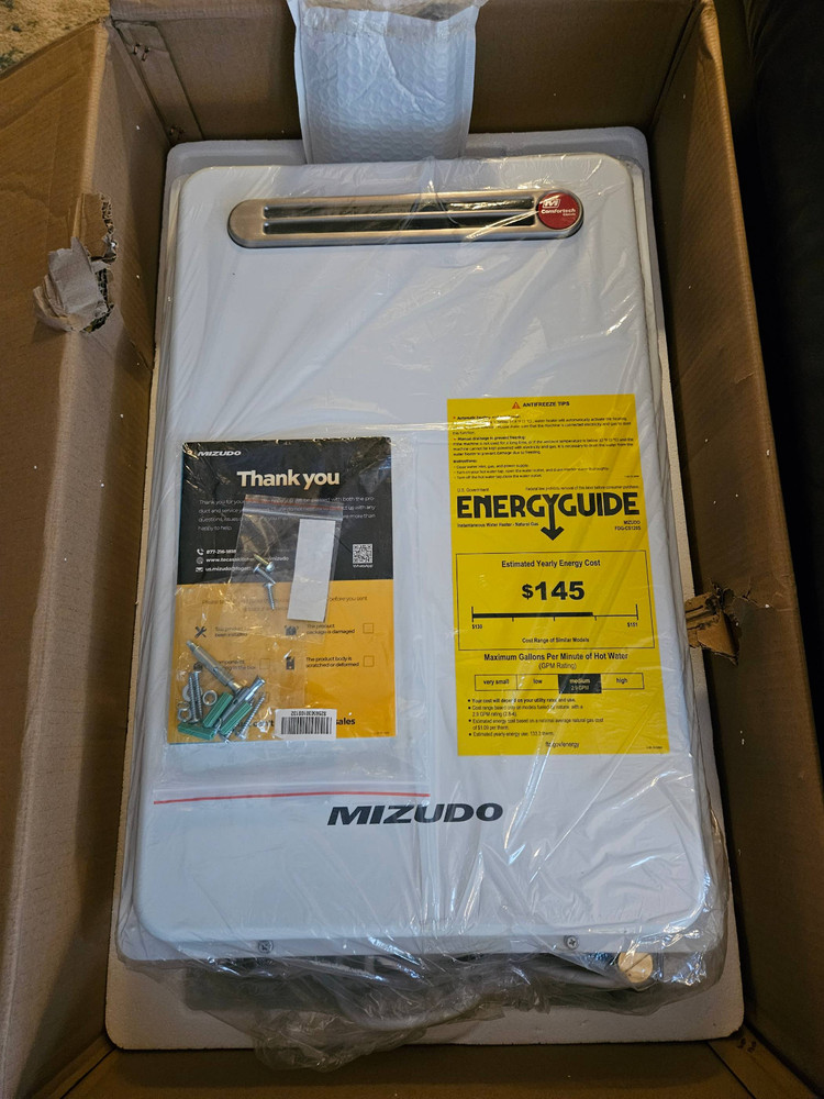 120,000 BTU Natural Gas Tankless Water Heater Outdoor Instant Hot 5.1 GPM - USED