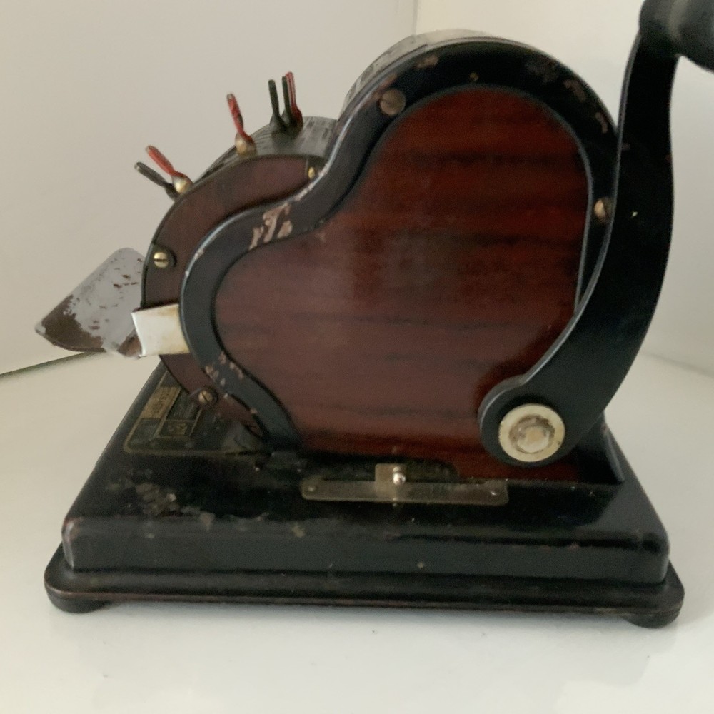 Vintage F E LIGHTNING Check Writer