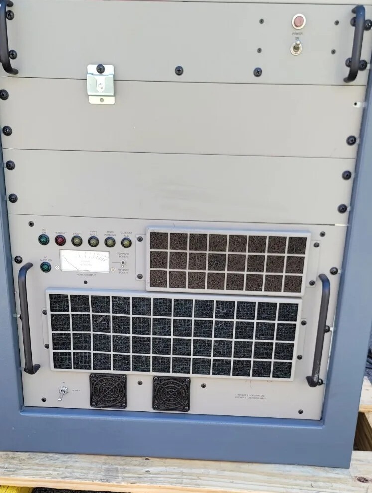 Datron TW7000 And TW1000D Transworld Communication Transceiver