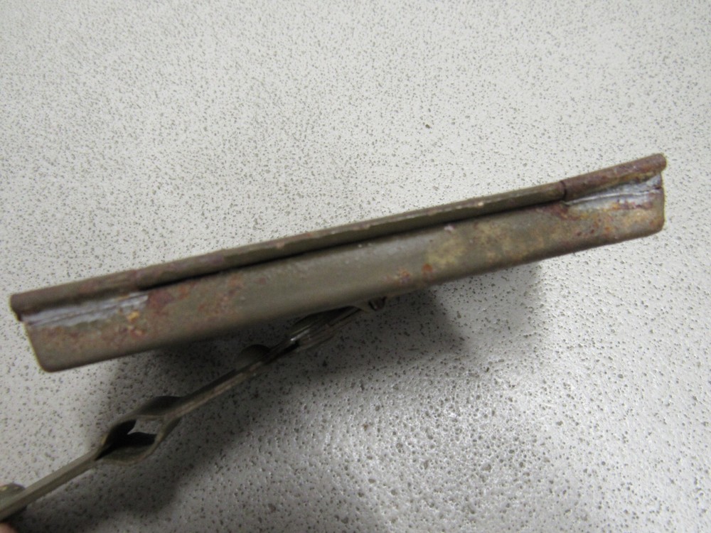 WW1 US Trench Mirror M1917 Original BROKEN HINGES RUST PAINT CHIPPING