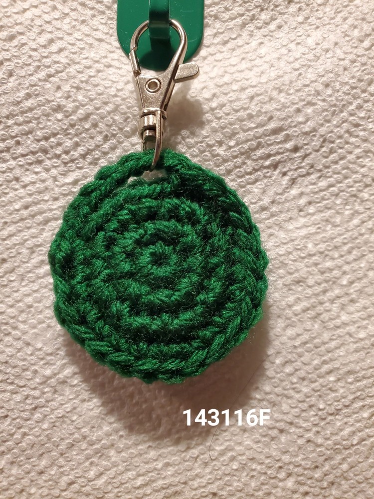 Handmade Crochet Clip-on Quarter Keeper - Round