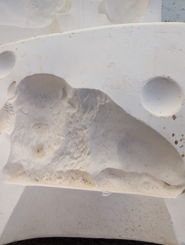 Bison And Wolf? Vintage Slip Casting Ceramic Mold