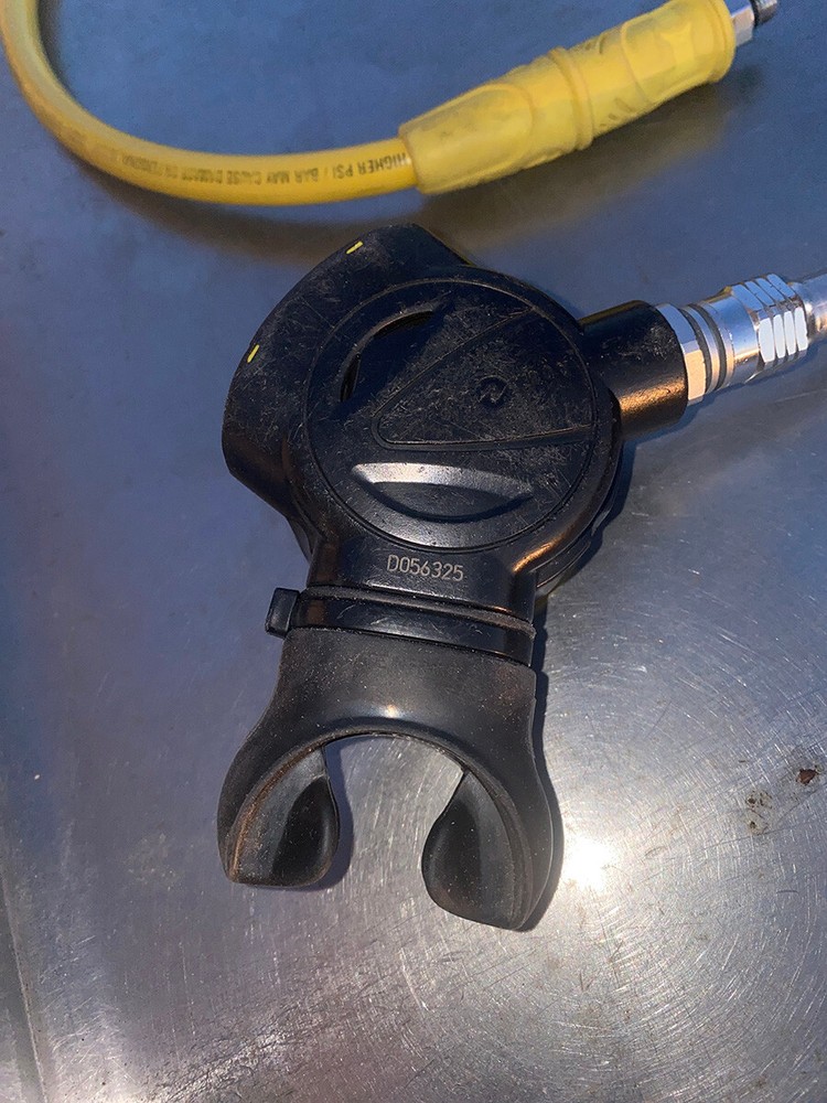 AquaLung ABS Secondary Second Stage Regulator and Hose