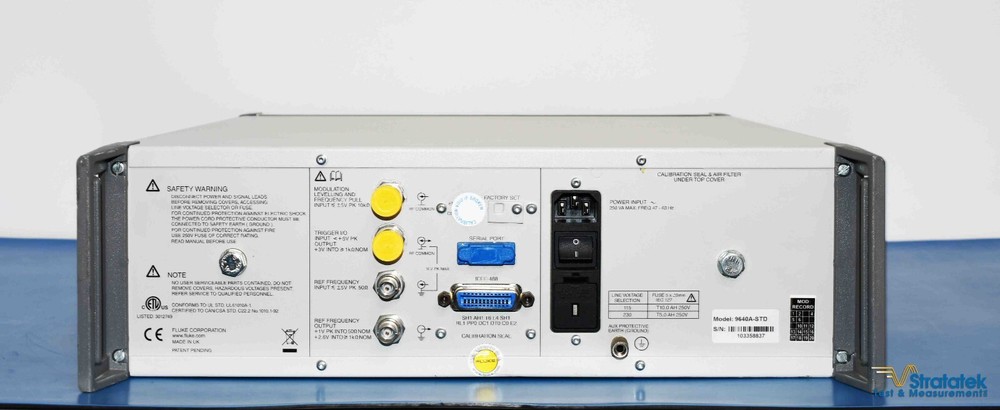 Fluke 9640A RF Reference Source 4 GHz RF Calibrator