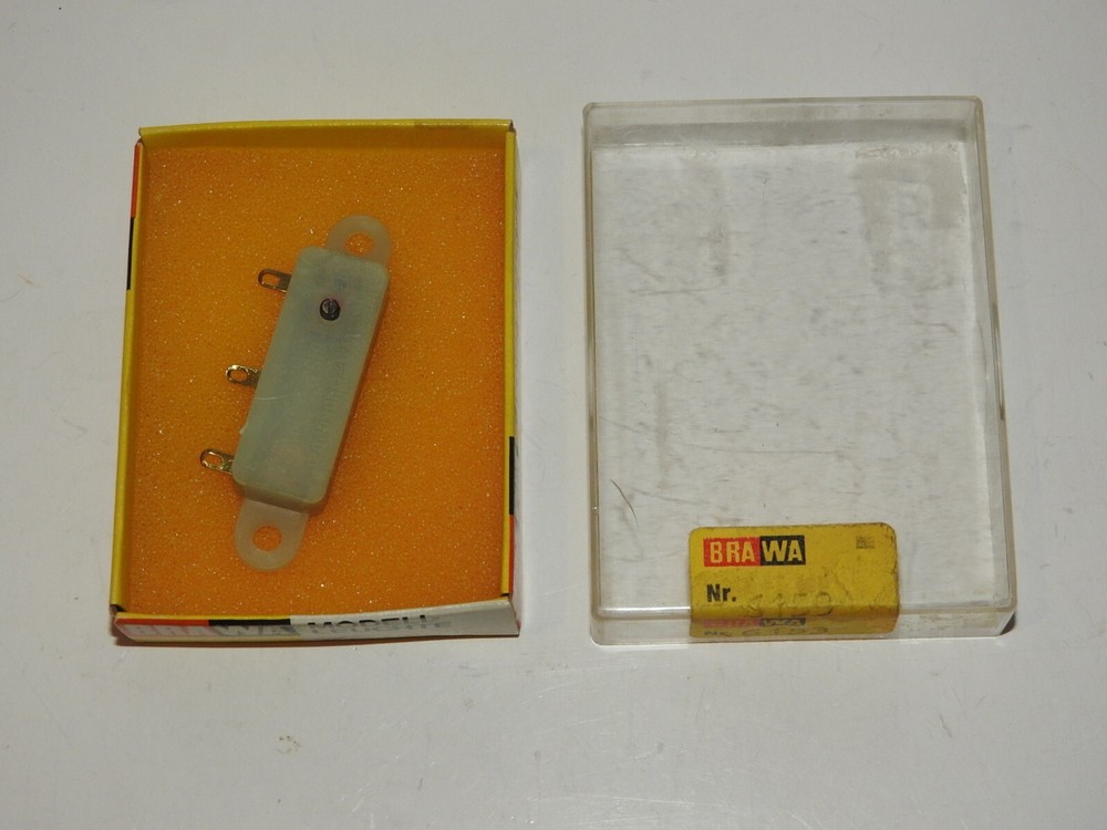 BRAWA GERMANY #6153 FLASING SENSOR WITH INSTRUCTION SHEET