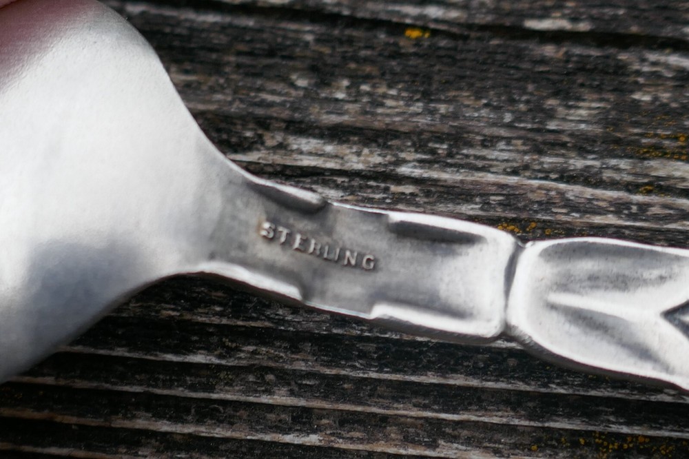 Antique Sterling Silver Alaskan Totem pole Designed Souvenir Spoon