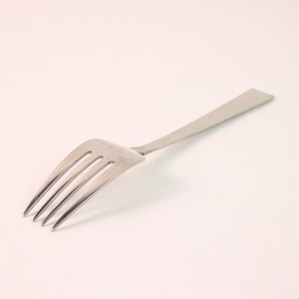 Oneida Silver Perspective Pattern 18/10 Stainless Serving Fork 8.88" Good Rare
