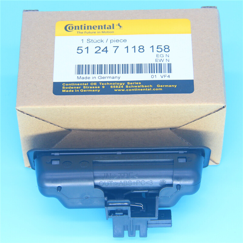 Trunk Lock Handle Push Button 51247118158 for BMW E82 E88 E90 E91 E92 E93 E60