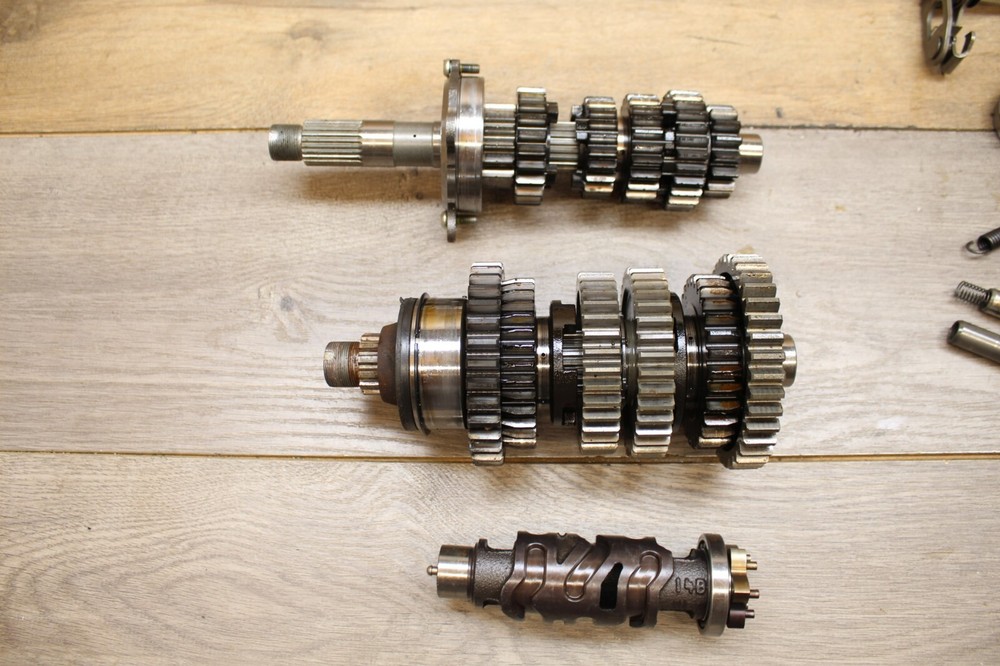 09-14 Yamaha YZF R1 COMPLETE TRANSMISSION *NICE