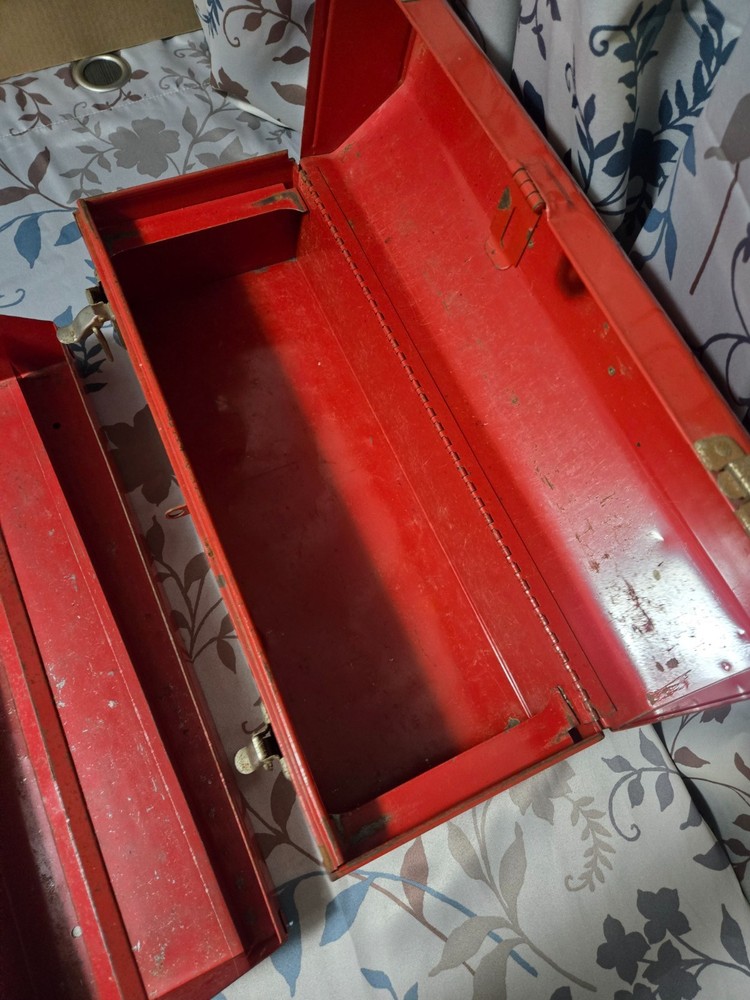 Vintage MAC Tools Portable Tool Box Red