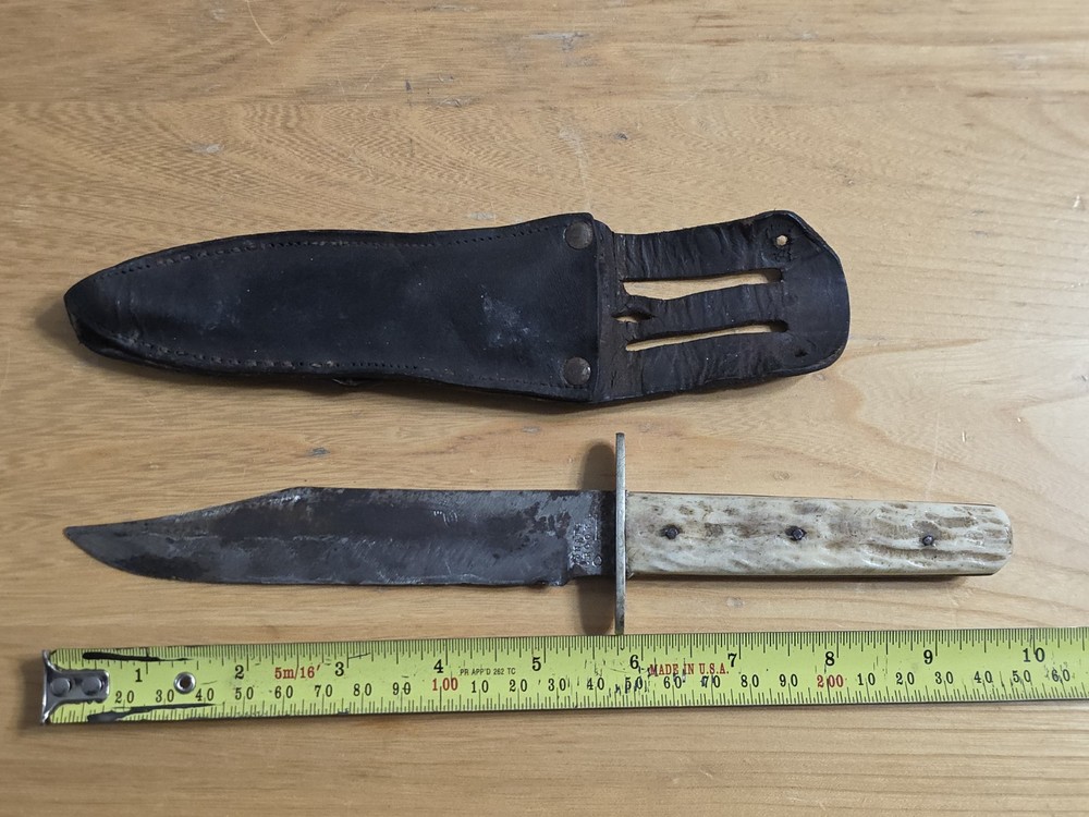 Jonathan Crookes Bowie Knife