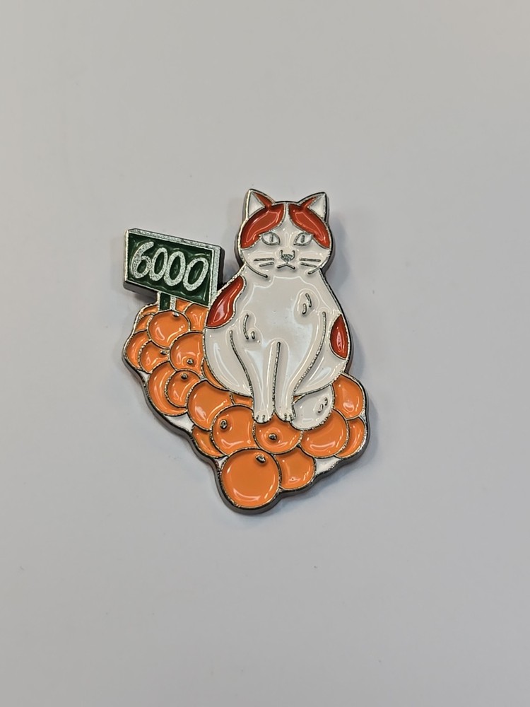 Orange & White Cat 6000 Lapel Pin