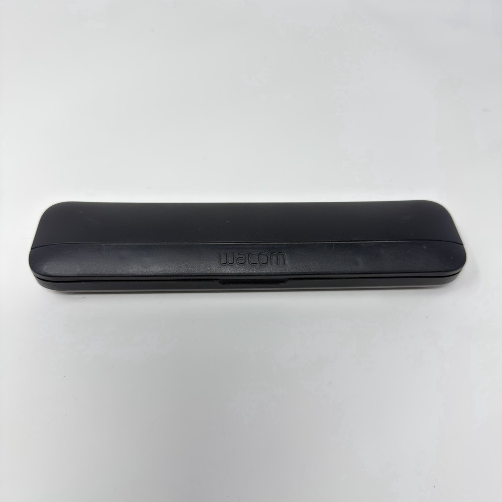 Wacom Cintiq 13HD Creative Pen & Touch Display DTH-1300 UNTESTED NO CORDS