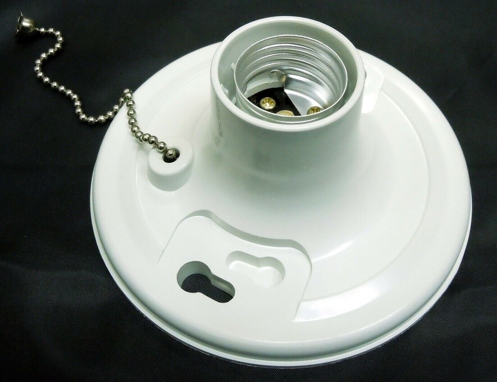 Ceiling mount light bulb 125v Socket with on / off pulling chain switch