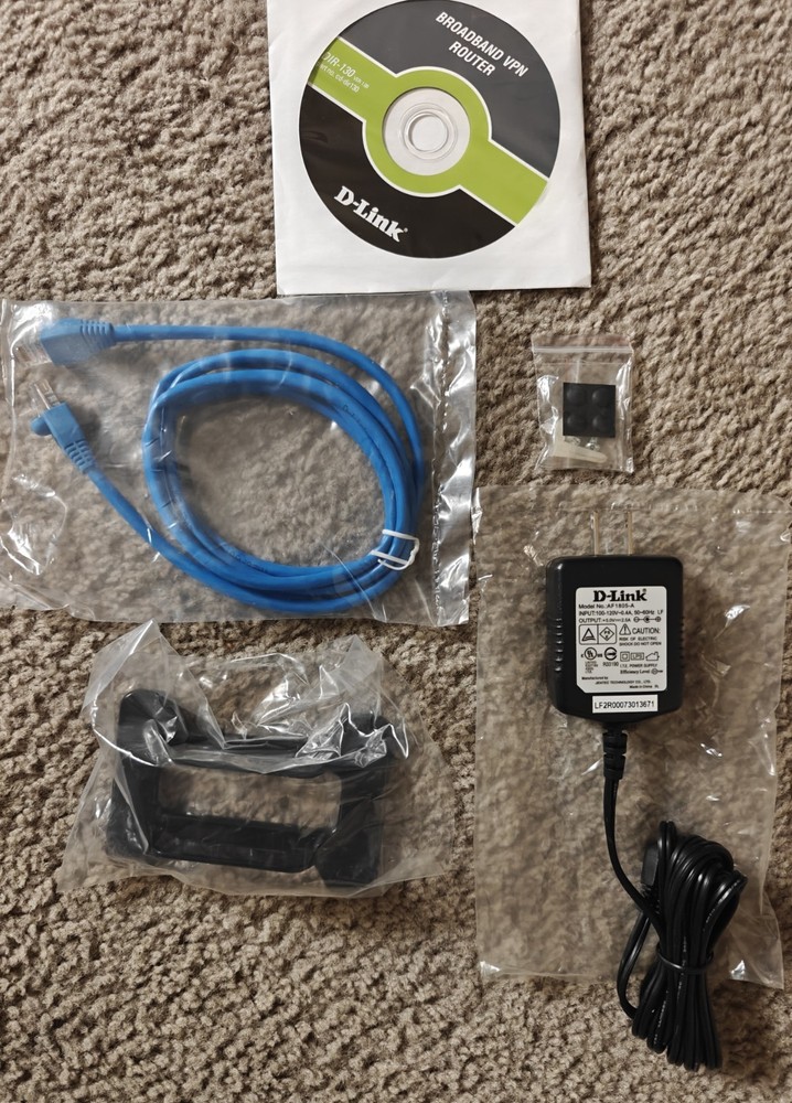 D-Link DIR-130 NetDefend VPN Firewall 8 10/100Mbps w/ 8-Port Switch