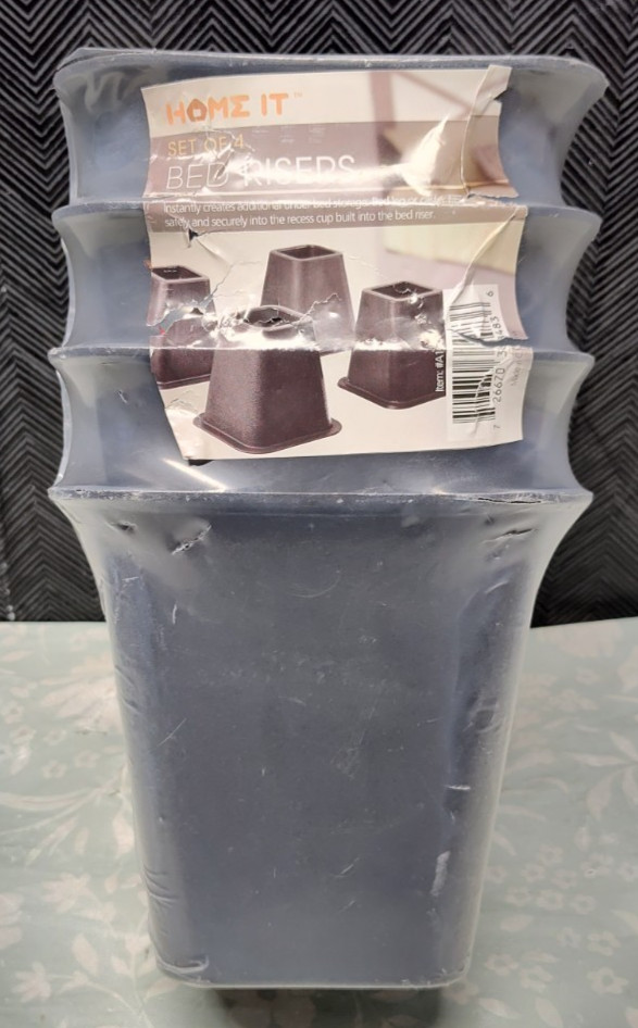 NEW 4 Bed Risers 6" B9