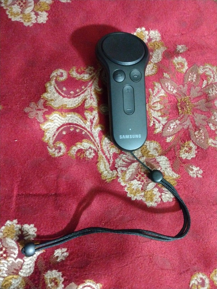 Genuine Authentic OEM Samsung Gear VR Controller