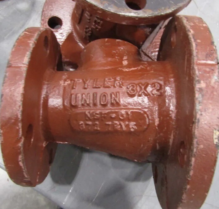 Tyler Union 3" x 2" Flanged Reducing Coupler