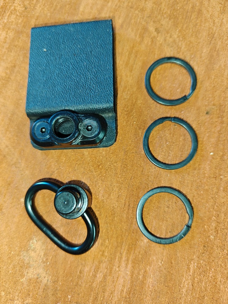 Kydex Belt Loop Keychain / QD Sling Swivel