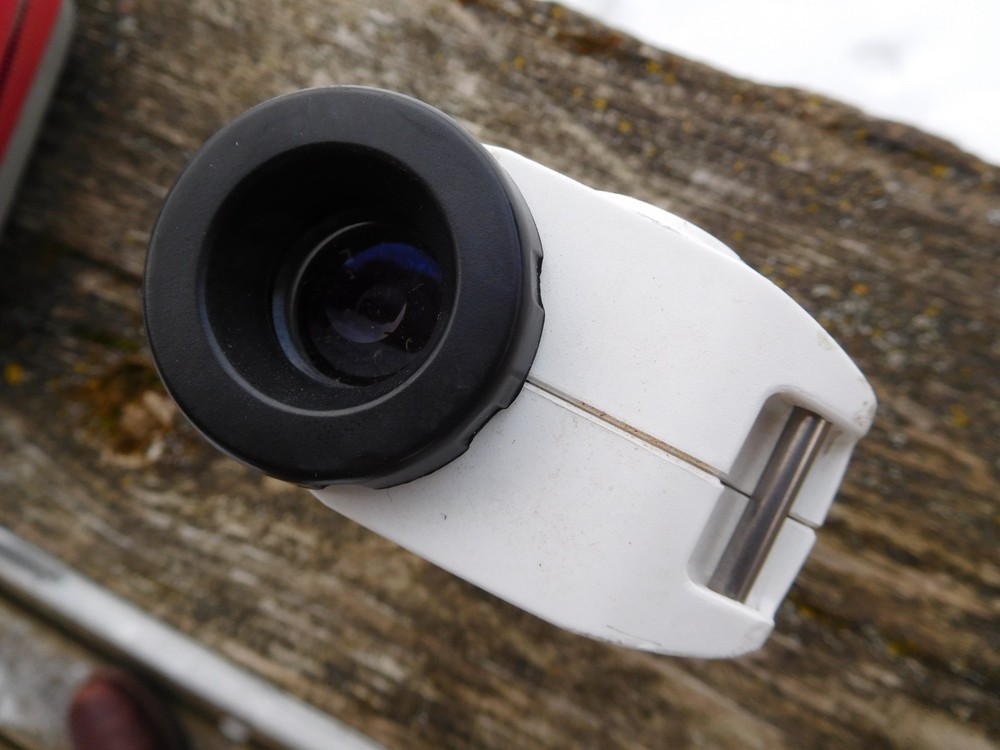 Bushnell tour v3 laser rangefinder