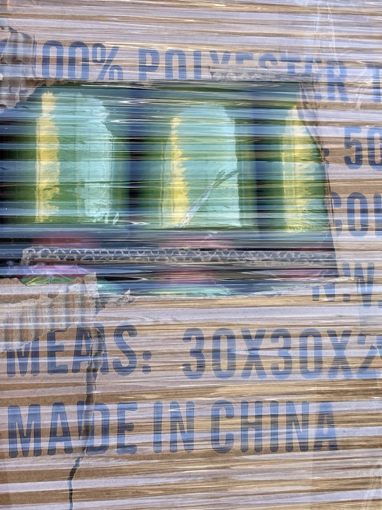 polyester thread lot sewing machine 27000 Cones