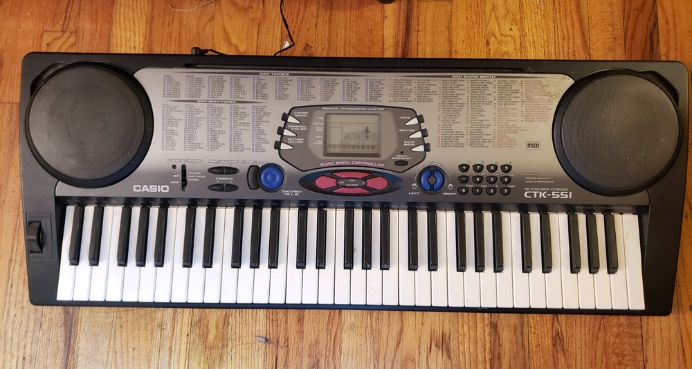 Casio CTK-551 Keyboard Touch Response 100 Tones Song Bank Controller