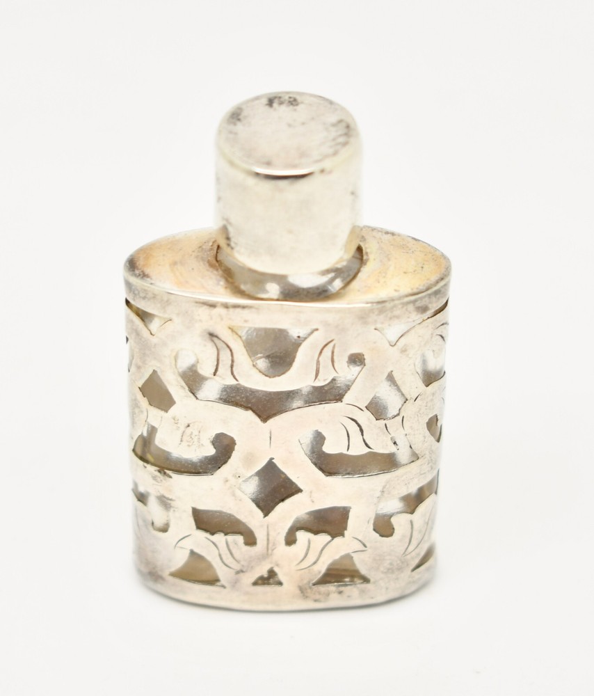 Gorgeous Sterling Silver Perfume Bottle #FMW018