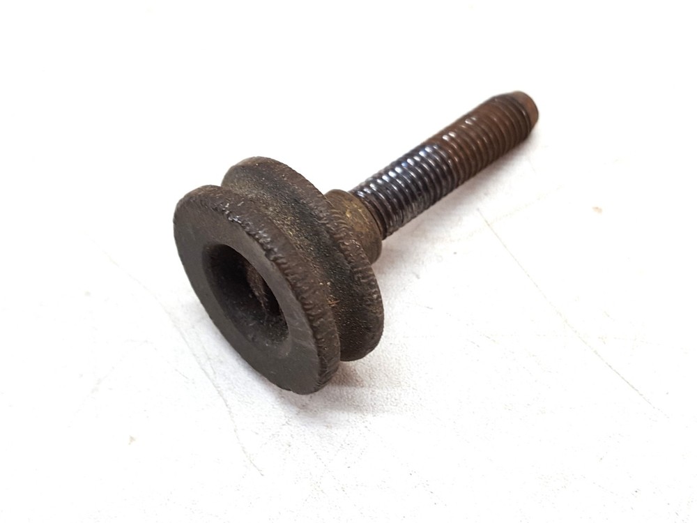 4929 Millers Patent; Iron Locking Screw