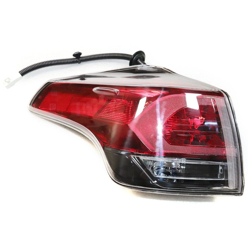 Left Rear Driver Side Outer Tail Light Brake Lamp for 2016-2018 RAV4 Clear Lens