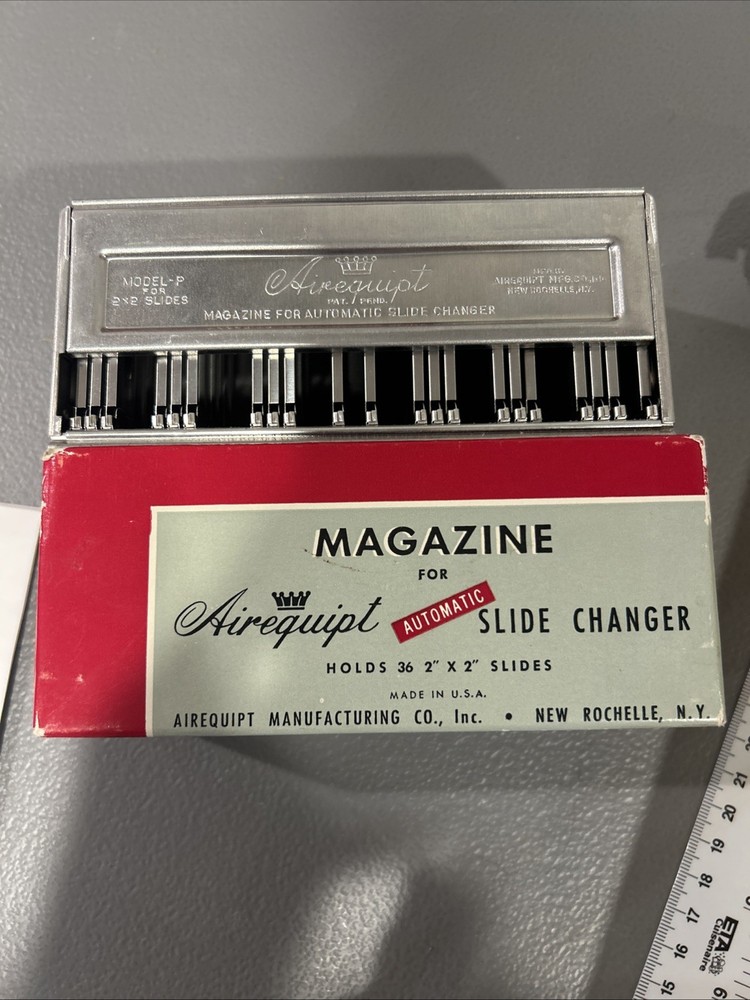 Vintage Airequipt Automatic Slide Changer