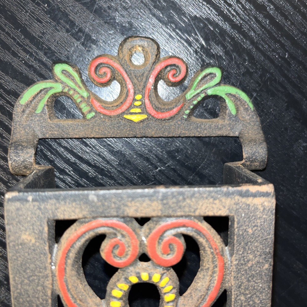 Vintage WILTON Cast Iron Wall Mount Matchbox Match Holder