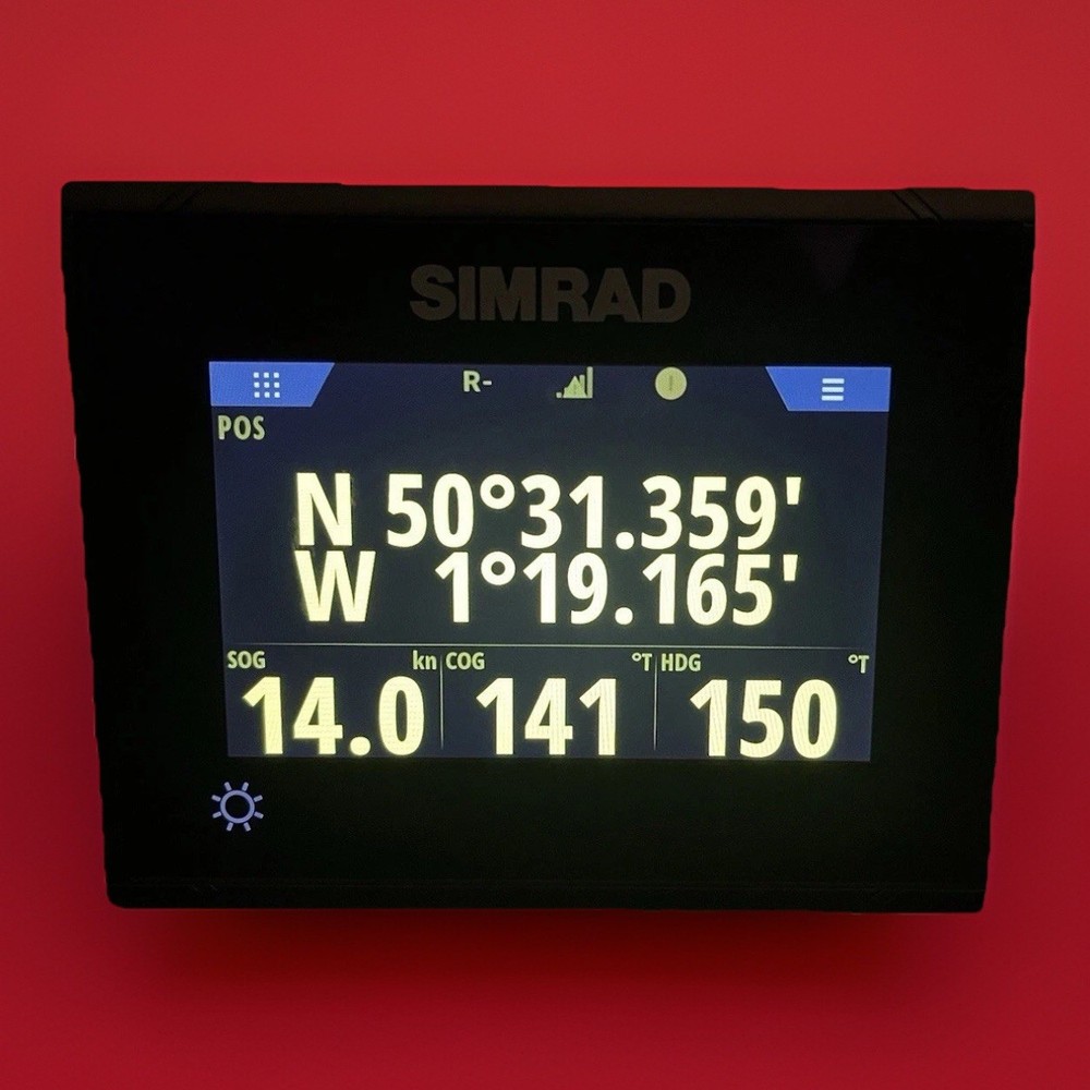 Simrad P2005 GPS System