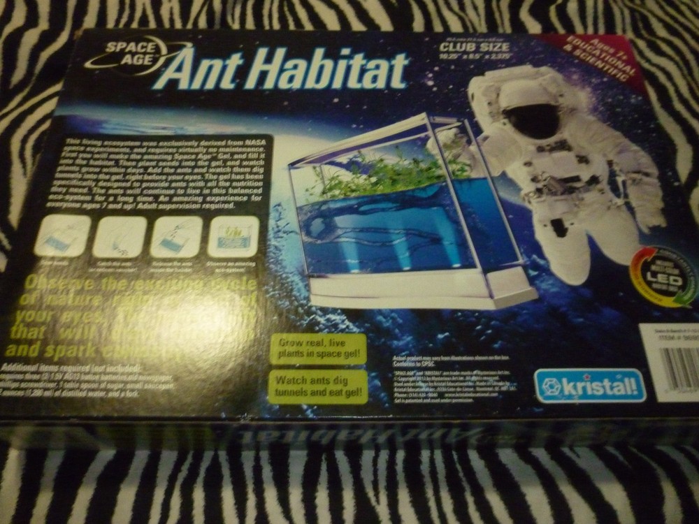 Space Age Ant Habitat - NEW OPEN BOX!!!