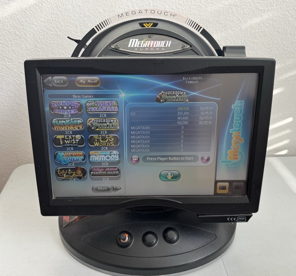 Merit Megatouch Aurora Arcade Video Multi Game Machine