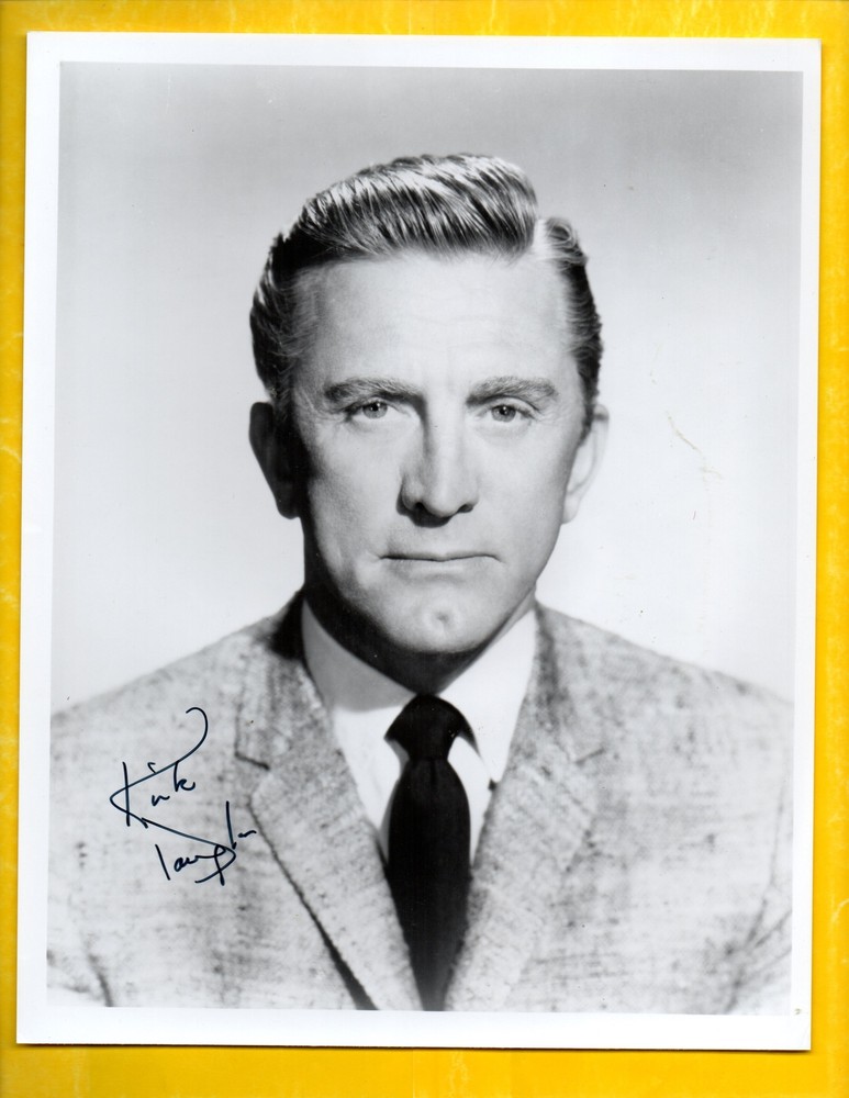 D- KIRK DOUGLAS Autograph B & W  PHOTO with COA