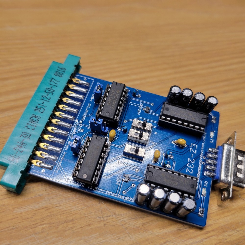 EZ232 - Commodore 64 128 RS232 User port adapter with TX & RX LED Indicators.