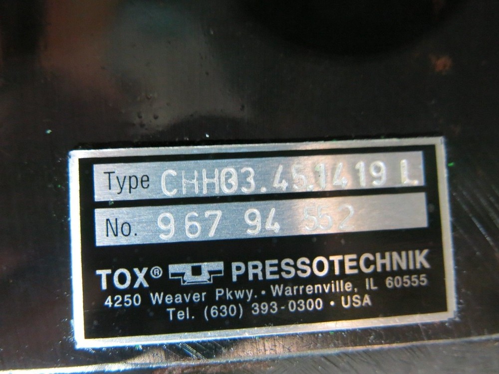 TOX PRESSOTECHNIK JOINING SYSTEM POWER PACK TWO CINCHERS UNUSED SHARP