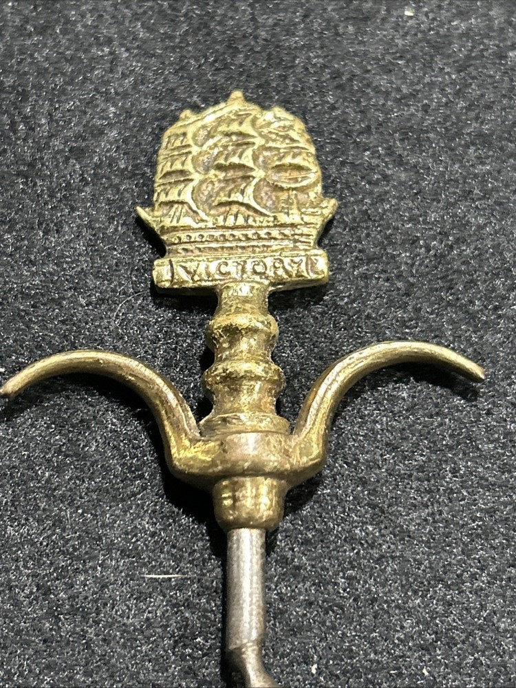 Vintage Corkscrew Brass Top Victory Ship
