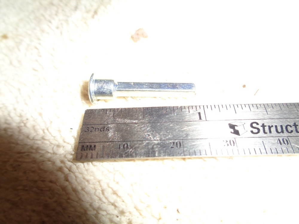 Speedometer / Tachometer Cable Lower Tip, New.