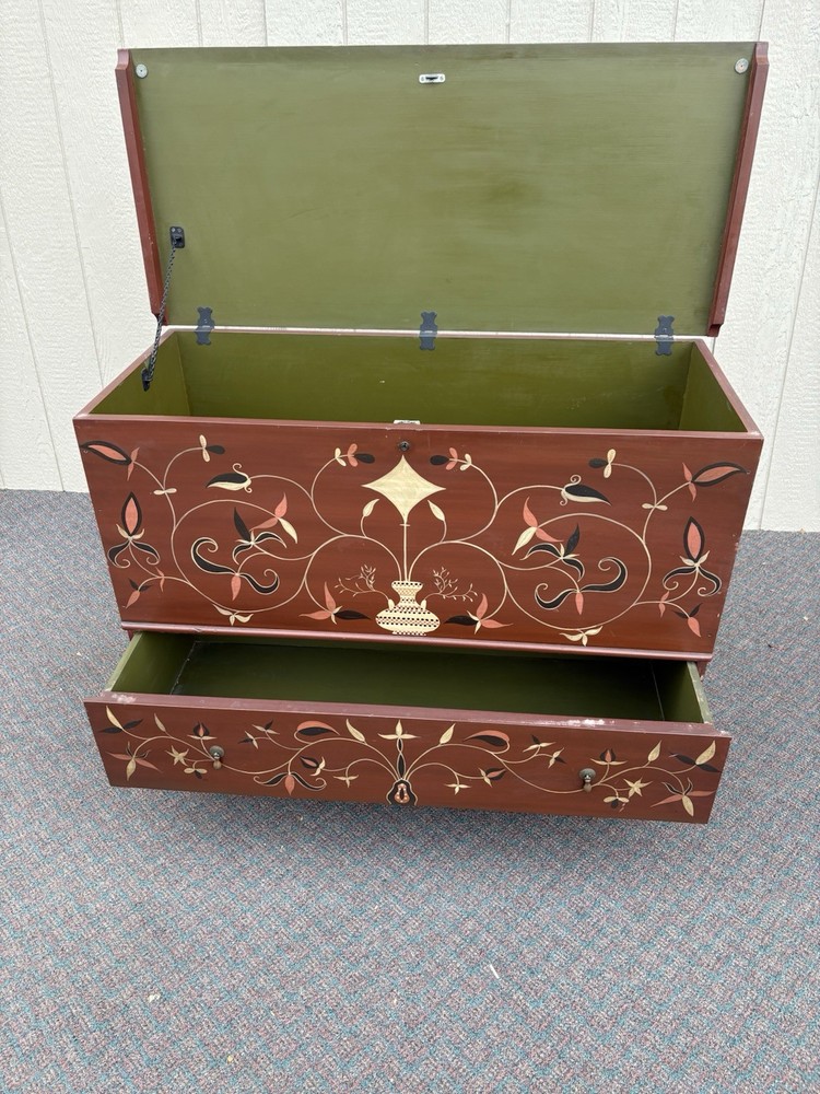 67230 Rustic Primitive Hamd Painted Blanket Storage Chest with Drawer