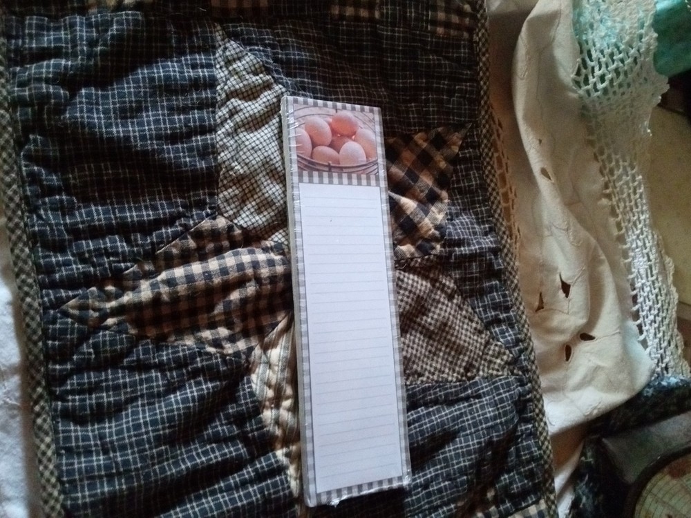 Egg Magnetic List  Pad